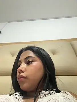 Snapshot of darsha_90 chatting on 18, 12, 2025 darsha 90 online show from 18, 12, 2025