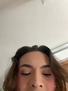 Snapshot of miss_Ari chatting on 1, 1, 2025 miss Ari online show from 1, 1, 2025