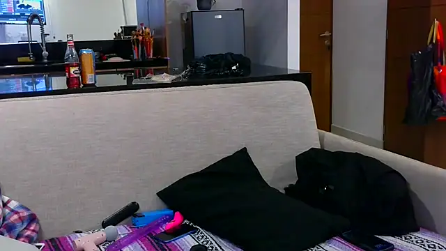 loveattack online show from 1, 1, 2025