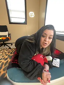 tillymarie34 online show from 15, 2, 2026