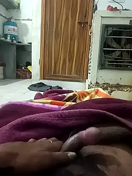 Snapshot of pintuS40 chatting on 2, 1, 2025 pintuS40 online show from 2, 1, 2025