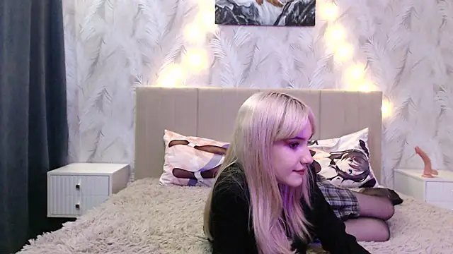 Princess Shy    online show from 15, 12, 2024