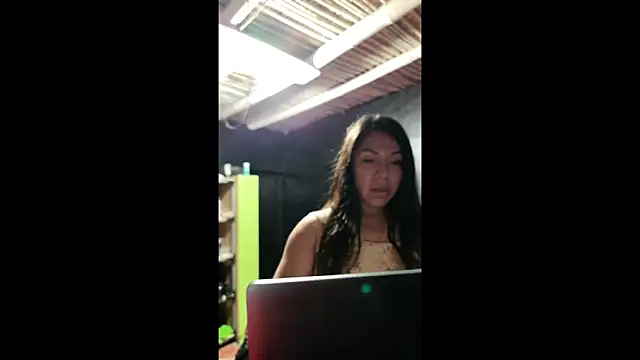 Karenn12 online show from 15, 3, 2026