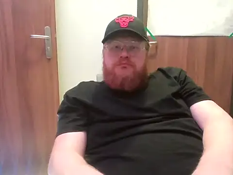 Snapshot of 1212lukasz chatting on 4, 4, 2026 1212lukasz online show from 4, 4, 2026