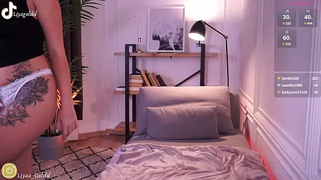 Snapshot of Liya_Gold_ chatting on 4, 12, 2024 Liya Gold online show from 4, 12, 2024