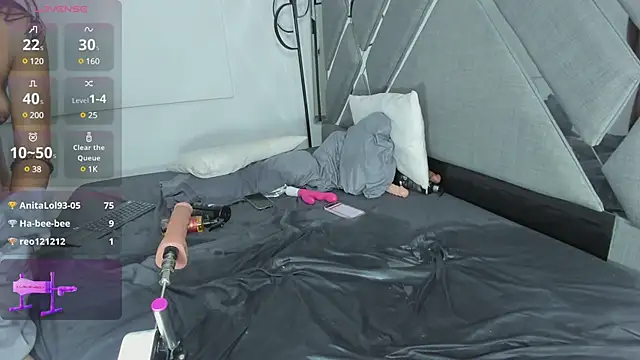 LunaGates online show from 9, 1, 2025