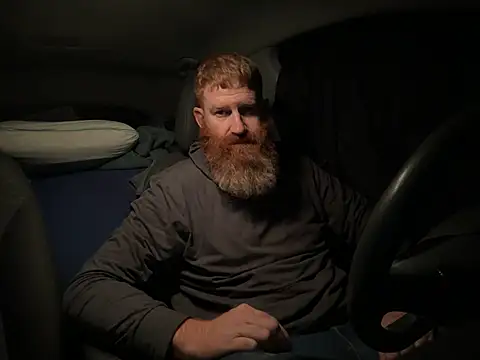 Redfurr69 online show from 16, 12, 2024