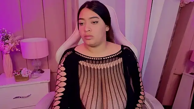 Snapshot of MollyBigBoobs12 chatting on 13, 2, 2026 MollyBigBoobs12 online show from 13, 2, 2026