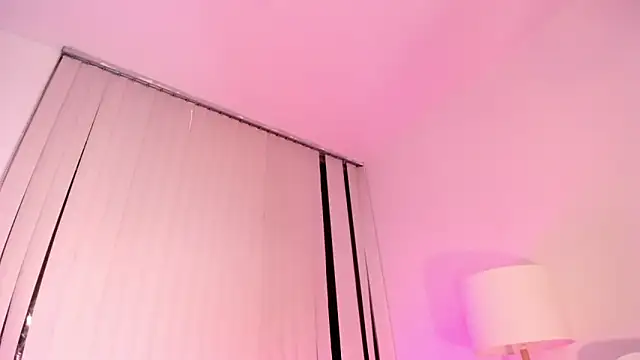 Snapshot of Valentina_Se chatting on 4, 12, 2024 Valentina Se online show from 4, 12, 2024