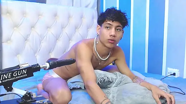 Sexys Boys Hot1 online show from 17, 12, 2024