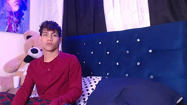 Sexys Boys Hot1 online show from 16, 9, 2025