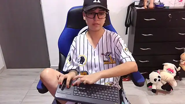 thomascooper7 online show from 30, 11, 2025