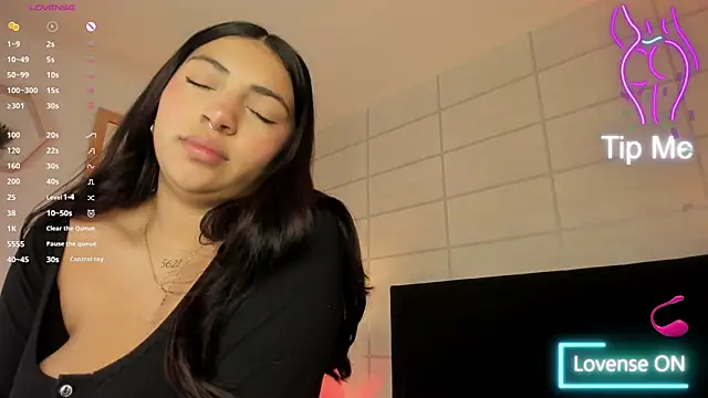 Christine Laam online show from 8, 10, 2025