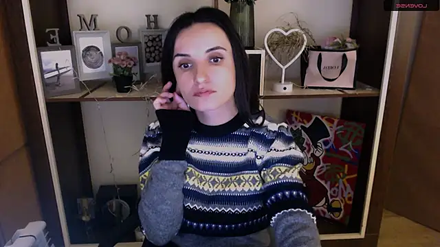 LaimaV  online show from 15, 12, 2024