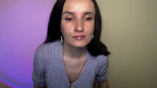 LaimaV  online show from 27, 9, 2025