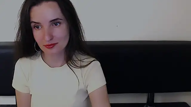 LaimaV  online show from 31, 5, 2026