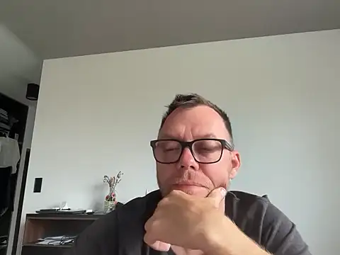 xmnbx77 online show from 21, 10, 2025