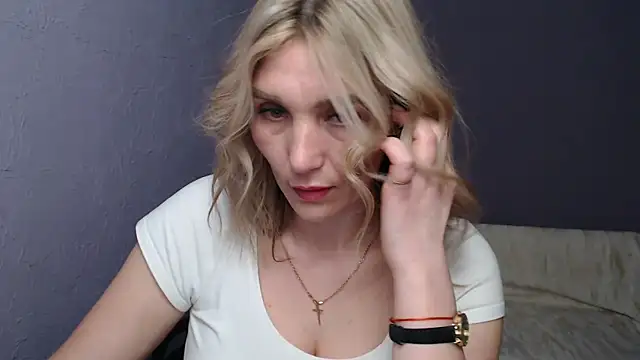  sexy lady online show from 18, 3, 2025