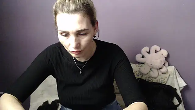  sexy lady online show from 13, 11, 2025