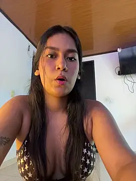 ALANAH KITTY online show from 18, 10, 2025