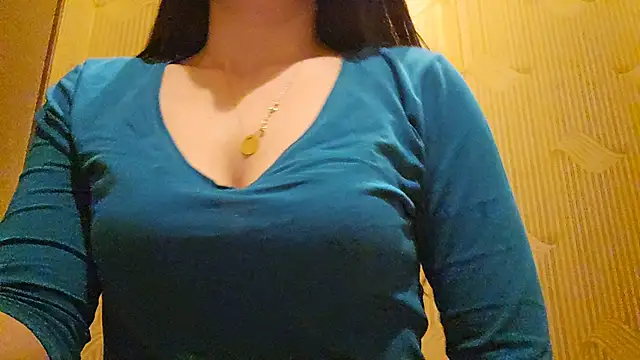 AlejandraDelaney online show from 15, 3, 2025