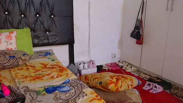 BigbootyNickyx online show from 7, 10, 2025