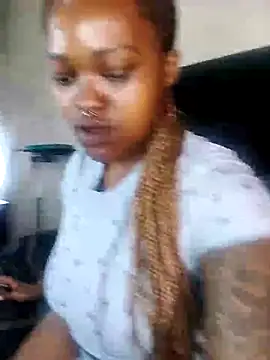 ThickPearlx23 online show from 19, 1, 2026