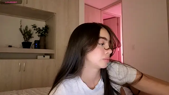 Siny Moore online show from 14, 9, 2025