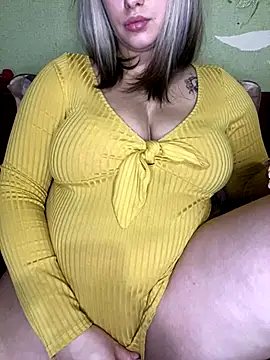 69Laura696 online show from 5, 12, 2024