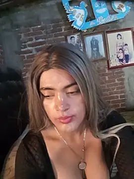 yovana13 online show from 17, 6, 2026