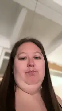 Snapshot of Chloee_ep chatting on 30, 4, 2026 Chloee ep online show from 30, 4, 2026