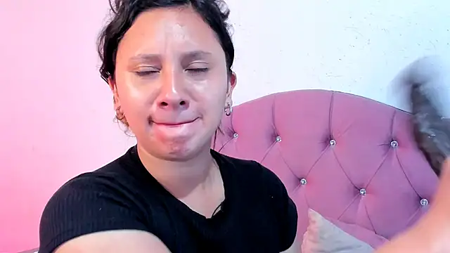 Mila nixon02 online show from 8, 12, 2024