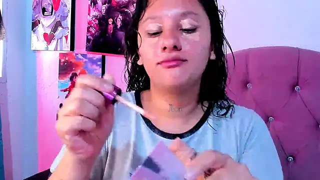 Snapshot of Mila_nixon02 chatting on 1, 3, 2026 Mila nixon02 online show from 1, 3, 2026