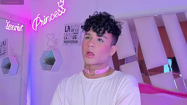 EthanCollens online show from 10, 1, 2025