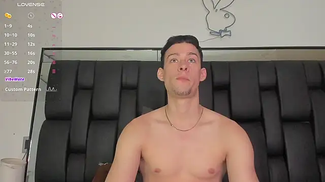 JadeSmiith  online show from 23, 2, 2025