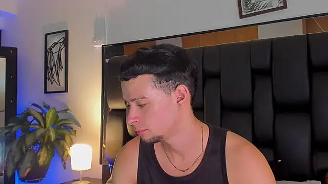 JadeSmiith  online show from 23, 9, 2025