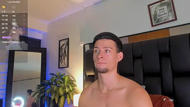 JadeSmiith  online show from 25, 9, 2025