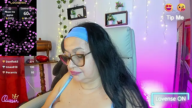 Gia Nahomi online show from 21, 3, 2026