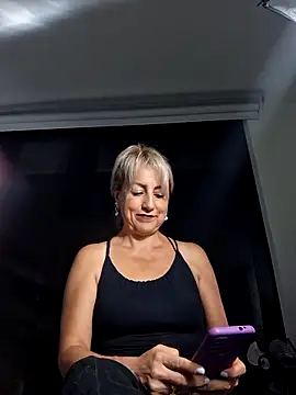 almaluna7 online show from 25, 9, 2025