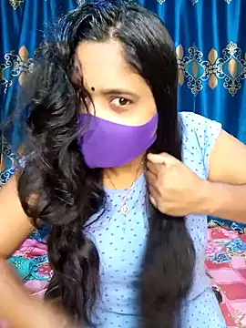 Hot Maleka online show from 8, 3, 2025