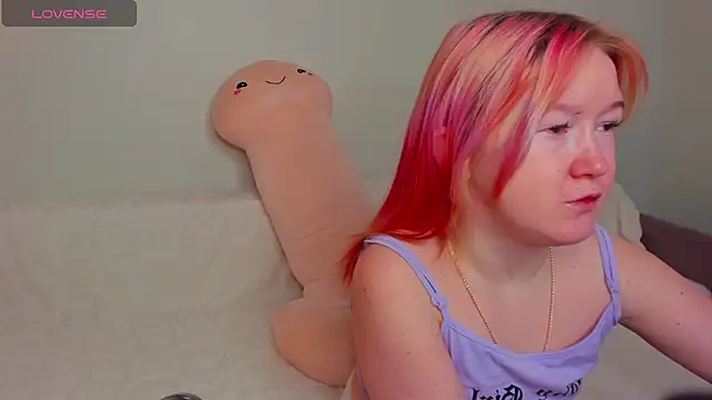 Sara Robinson online show from 28, 2, 2025