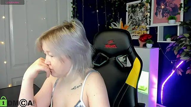 Sara Robinson online show from 25, 5, 2026