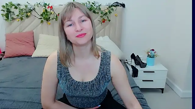 Snapshot of Incredible_Ariela chatting on 3, 3, 2026 Incredible Ariela online show from 3, 3, 2026