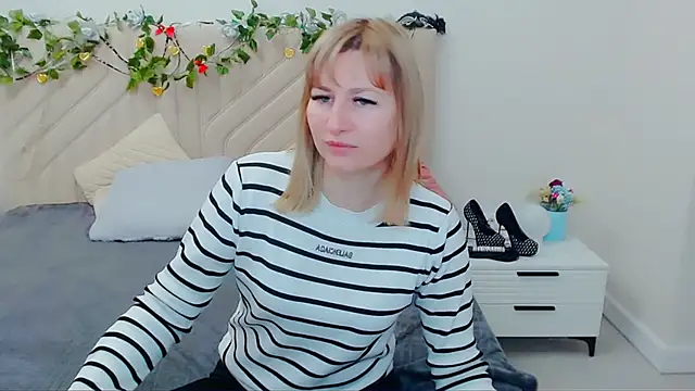 Snapshot of Incredible_Ariela chatting on 7, 3, 2026 Incredible Ariela online show from 7, 3, 2026