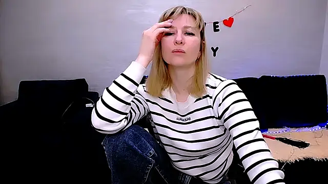 Snapshot of Incredible_Ariela chatting on 13, 3, 2026 Incredible Ariela online show from 13, 3, 2026