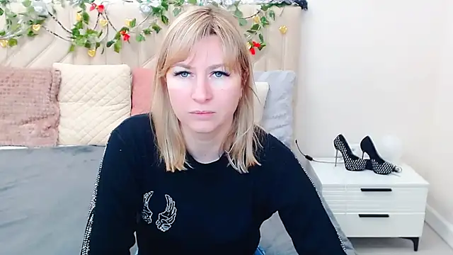 Snapshot of Incredible_Ariela chatting on 18, 3, 2026 Incredible Ariela online show from 18, 3, 2026