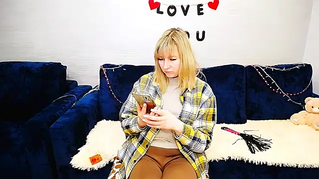 Snapshot of Incredible_Ariela chatting on 19, 3, 2026 Incredible Ariela online show from 19, 3, 2026