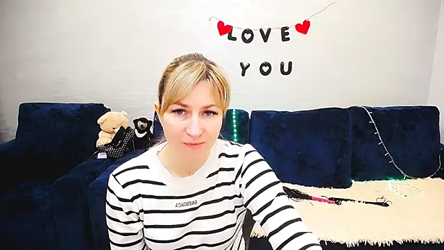 Snapshot of Incredible_Ariela chatting on 30, 3, 2026 Incredible Ariela online show from 30, 3, 2026