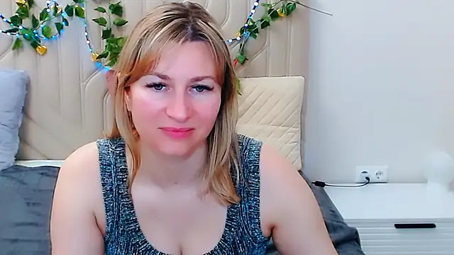 Snapshot of Incredible_Ariela chatting on 11, 4, 2026 Incredible Ariela online show from 11, 4, 2026