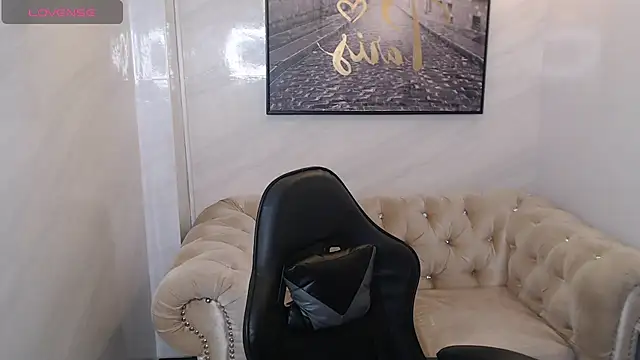  Charlotte v online show from 14, 1, 2026